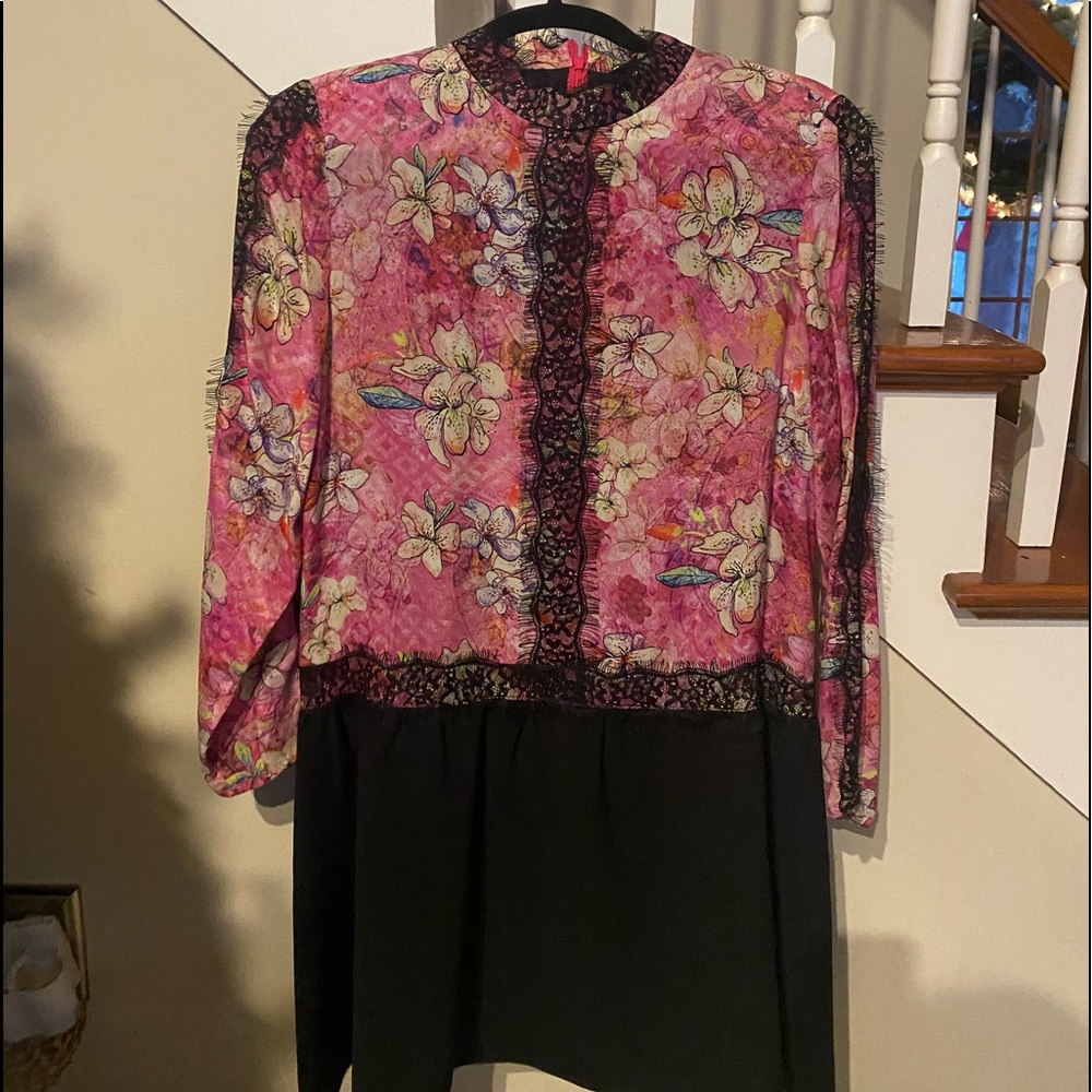 EZPOPSY floral dress with lace.